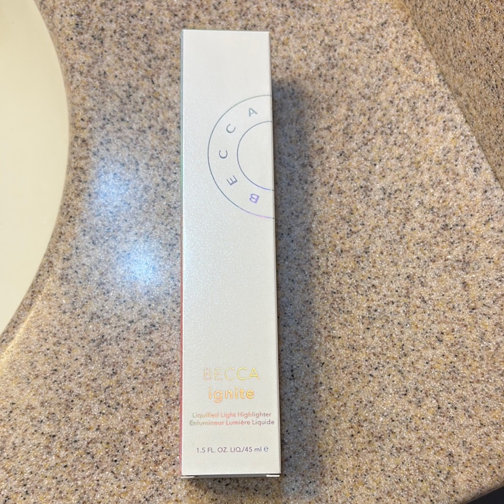 BECCA Gold Radiance Skincare Elixir